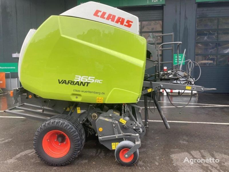 máy bó cỏ tròn Claas VARIANT 365 RC