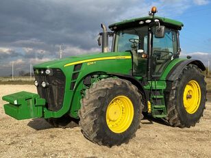 máy kéo bánh lốp John Deere 8295R